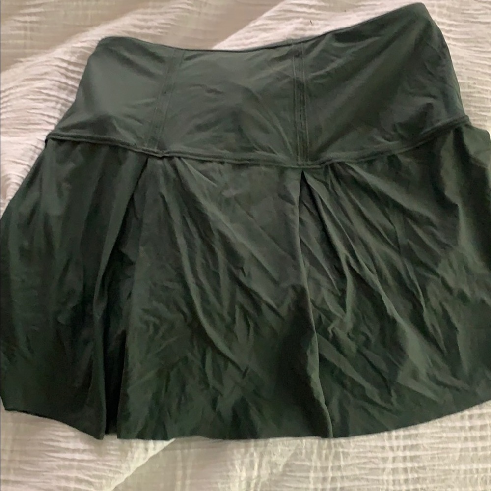 Lulu lemon tennis skirt